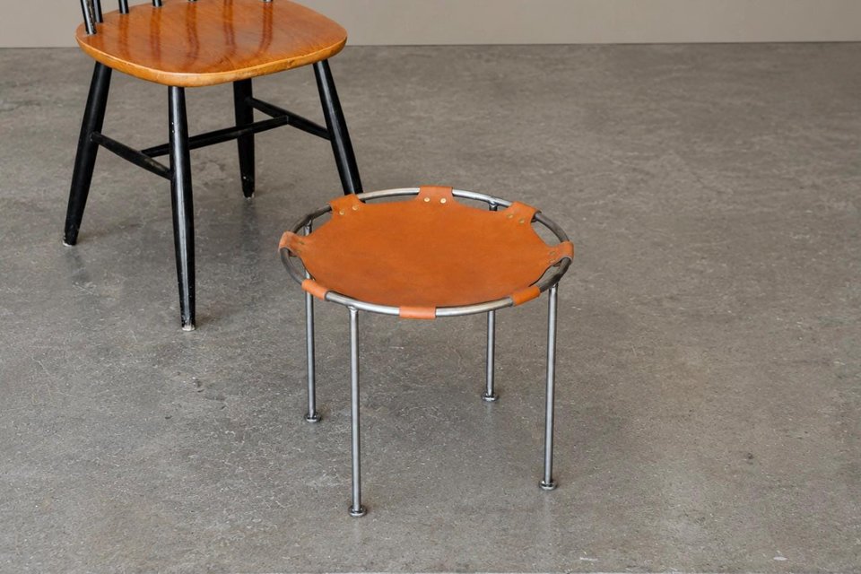 Iron & Bison Leather 'B-16' Sling Stool